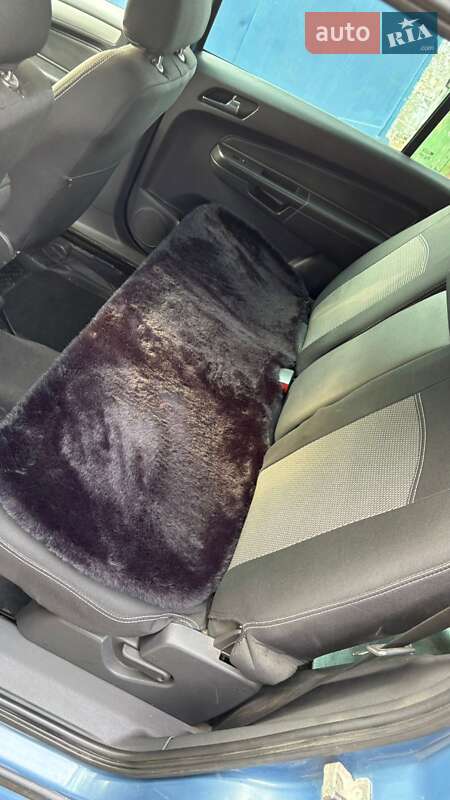 Минивэн Opel Zafira 2008 в Харькове