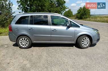 Минивэн Opel Zafira 2007 в Ладыжине