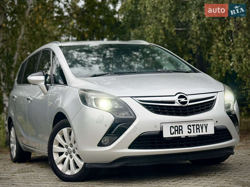 Минивэн Opel Zafira 2012 в Стрые