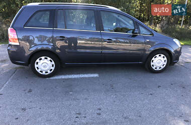 Минивэн Opel Zafira 2006 в 