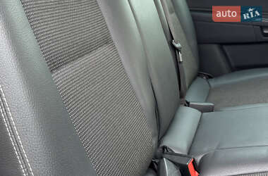 Минивэн Opel Zafira 2010 в 