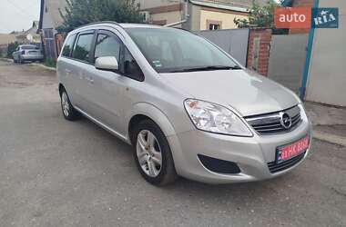 Минивэн Opel Zafira 2009 в Валках