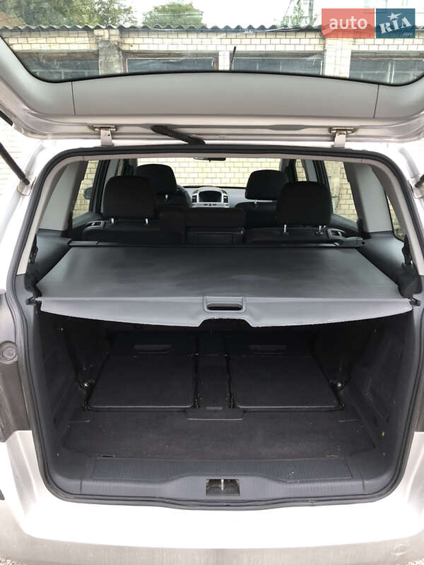 Мінівен Opel Zafira 2007 в Кам'янець-Подільському фото 22 Мінівен Opel Zafira 2007 в Кам'янець-Подільському