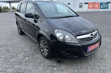 Минивэн Opel Zafira 2010 в Одессе