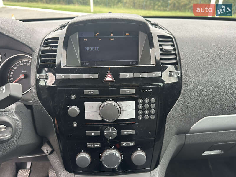 Минивэн Opel Zafira 2010 в Одессе