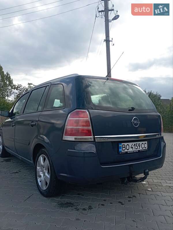 Минивэн Opel Zafira 2006 в Ковеле