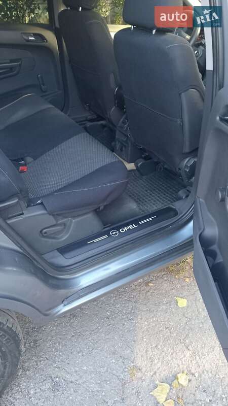 Минивэн Opel Zafira 2006 в Красилове фото 14 Минивэн Opel Zafira 2006 в Красилове