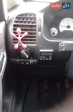 Минивэн Opel Zafira 2002 в Росошанах