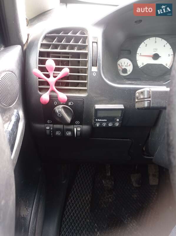Opel Zafira 2002