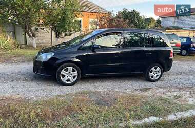 Минивэн Opel Zafira 2005 в  фото 13 Минивэн Opel Zafira 2005 в