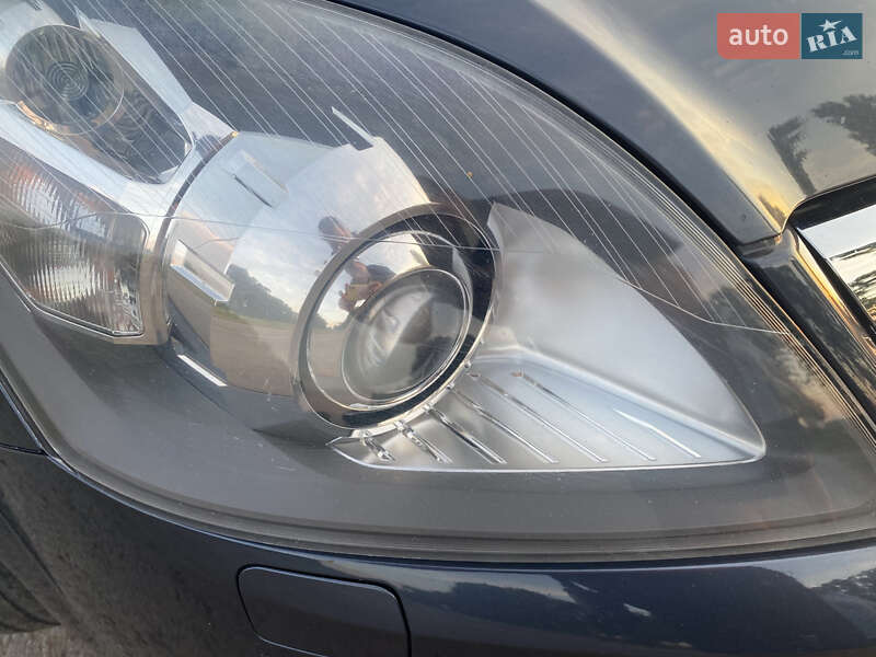 Мінівен Opel Zafira 2010 в Ромнах