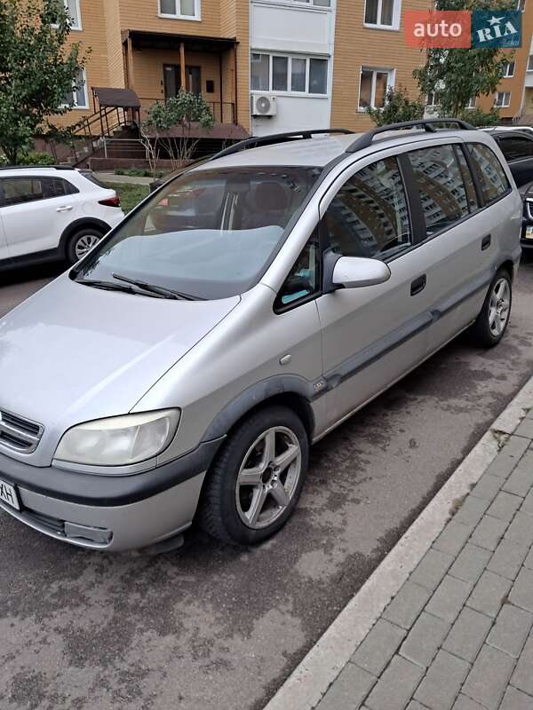 Opel Zafira 1999 Opel Zafira 1999