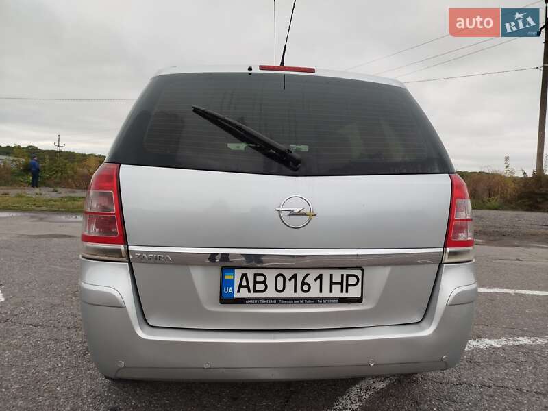 Минивэн Opel Zafira 2012 в Виннице