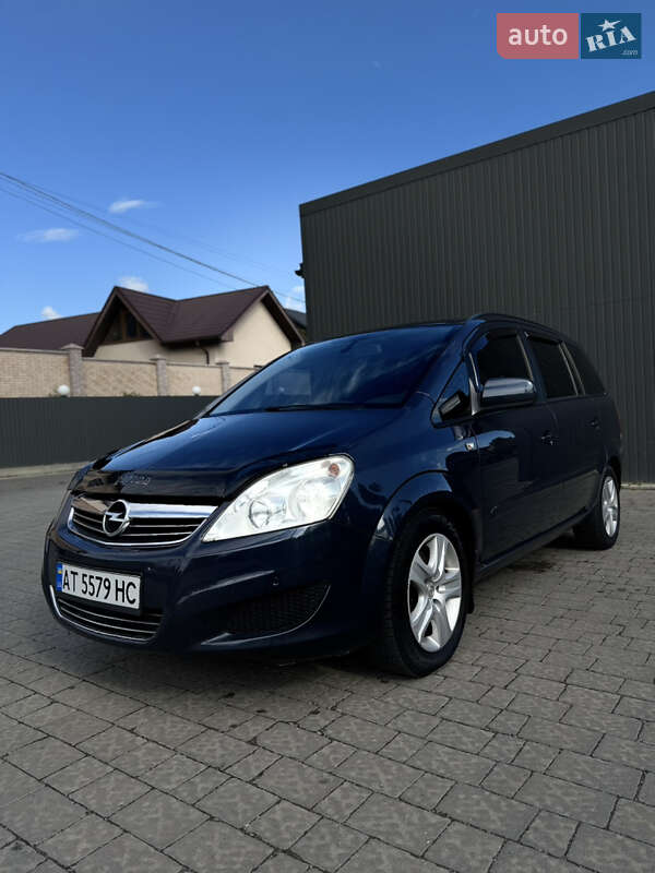 Opel Zafira 2009
