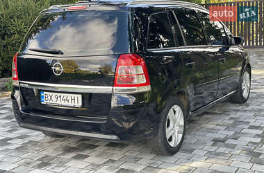 Минивэн Opel Zafira 2008 в 