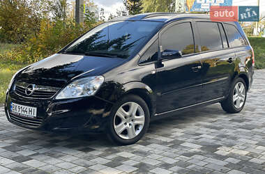 Минивэн Opel Zafira 2008 в 
