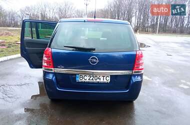 Минивэн Opel Zafira 2010 в 