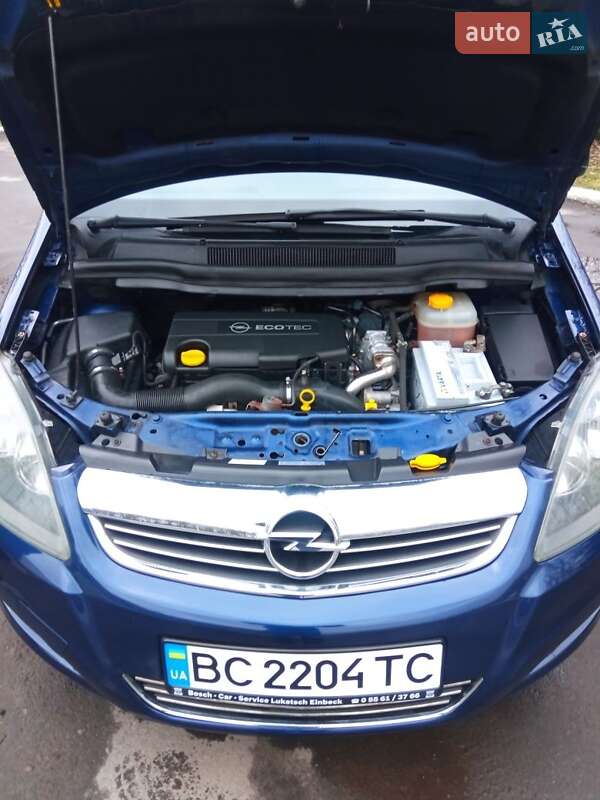 Мінівен Opel Zafira 2010 в Львові