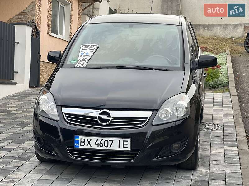 Мінівен Opel Zafira 2011 в Хмельницькому