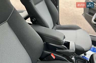 Минивэн Opel Zafira 2011 в 