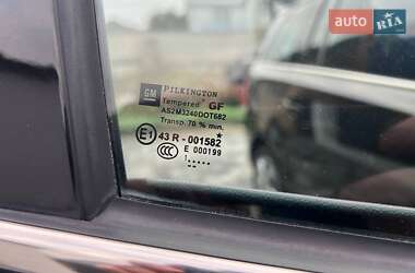 Минивэн Opel Zafira 2011 в 