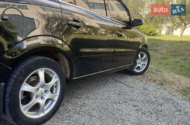 Минивэн Opel Zafira 2005 в  фото 22 Минивэн Opel Zafira 2005 в