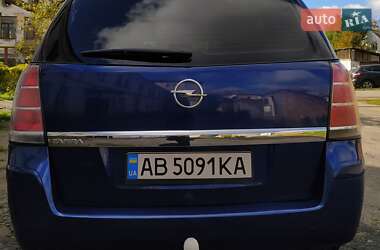 Минивэн Opel Zafira 2007 в 