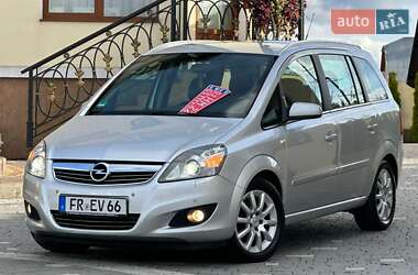 Минивэн Opel Zafira 2010 в Дрогобыче