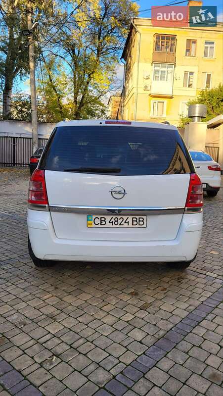 Мінівен Opel Zafira 2013 в Чернігові фото 3 Мінівен Opel Zafira 2013 в Чернігові