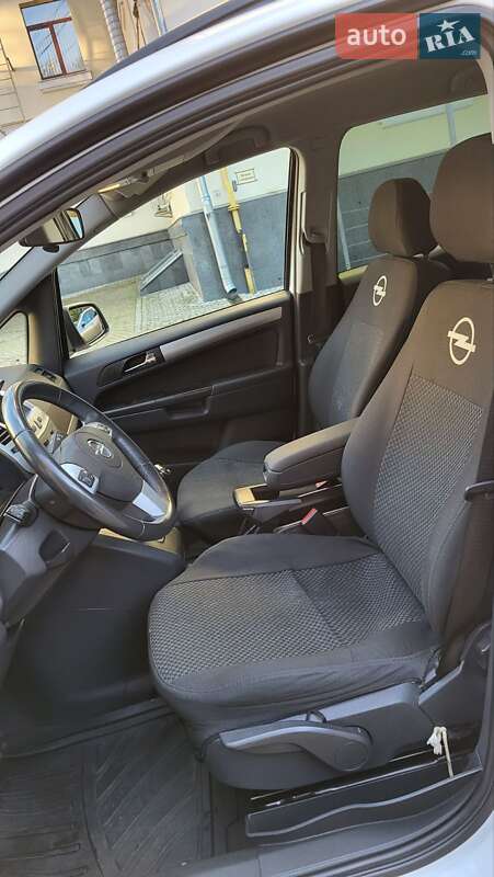 Мінівен Opel Zafira 2013 в Чернігові фото 14 Мінівен Opel Zafira 2013 в Чернігові