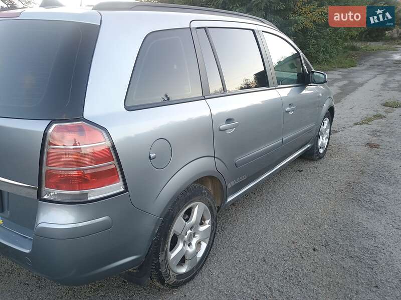 Минивэн Opel Zafira 2007 в Каменец-Подольском фото 3 Минивэн Opel Zafira 2007 в Каменец-Подольском