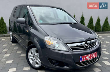 Мінівен Opel Zafira 2011 в Дрогобичі