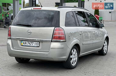 Минивэн Opel Zafira 2006 в 