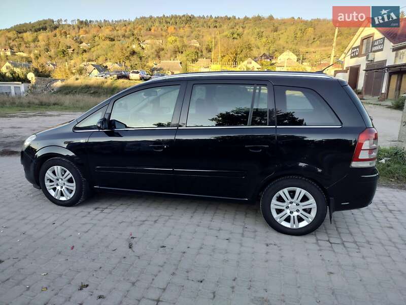Минивэн Opel Zafira 2009 в Могилев-Подольске фото 13 Минивэн Opel Zafira 2009 в Могилев-Подольске