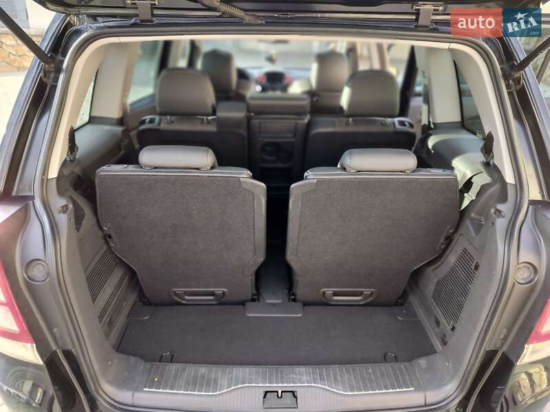 Минивэн Opel Zafira 2009 в Могилев-Подольске фото 23 Минивэн Opel Zafira 2009 в Могилев-Подольске