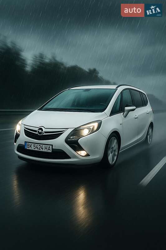 Opel Zafira 2013