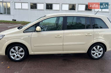 Минивэн Opel Zafira 2010 в Чернигове