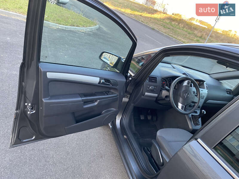 Мінівен Opel Zafira 2009 в Вінниці