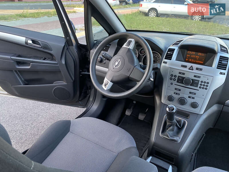 Мінівен Opel Zafira 2009 в Вінниці
