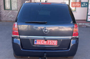 Минивэн Opel Zafira 2006 в 