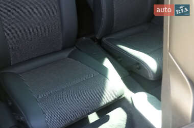Минивэн Opel Zafira 2006 в 