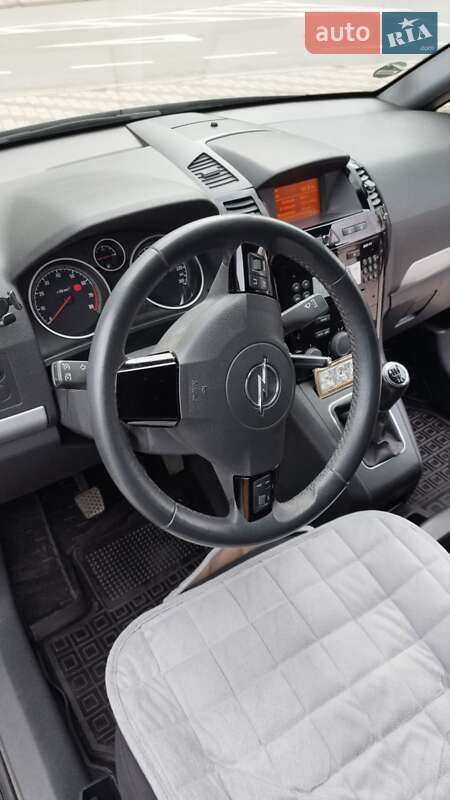 Минивэн Opel Zafira 2011 в Чернигове фото 20 Минивэн Opel Zafira 2011 в Чернигове
