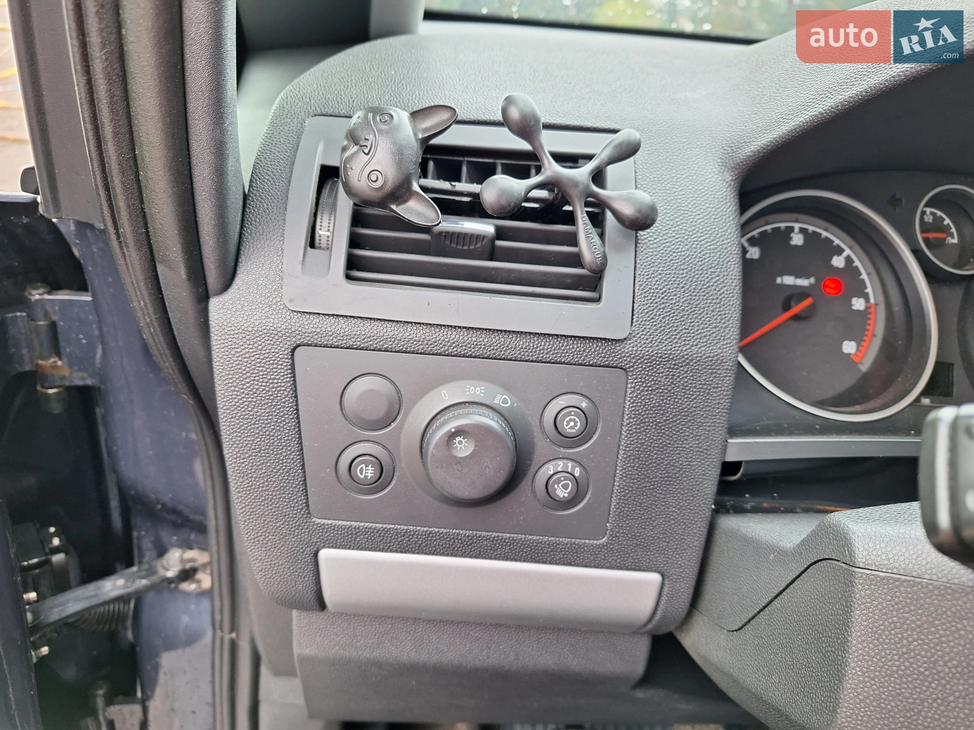 2010 Opel Zafira - мініатюра 6