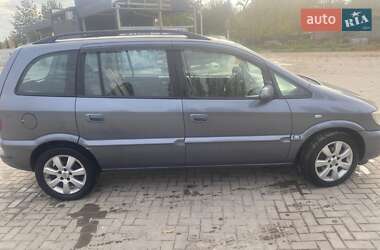 Минивэн Opel Zafira 2005 в Кременце