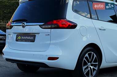 Минивэн Opel Zafira 2018 в 