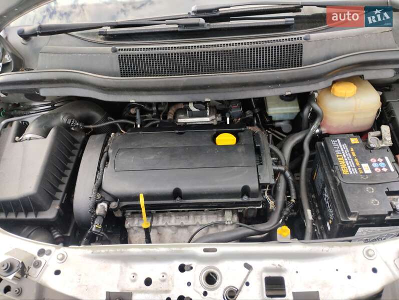 Мінівен Opel Zafira 2009 в Вінниці фото 3 Мінівен Opel Zafira 2009 в Вінниці