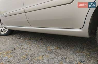 Минивэн Opel Zafira 2009 в 