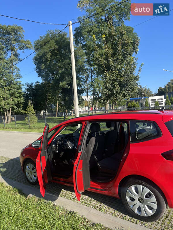 Мінівен Opel Zafira 2014 в Львові