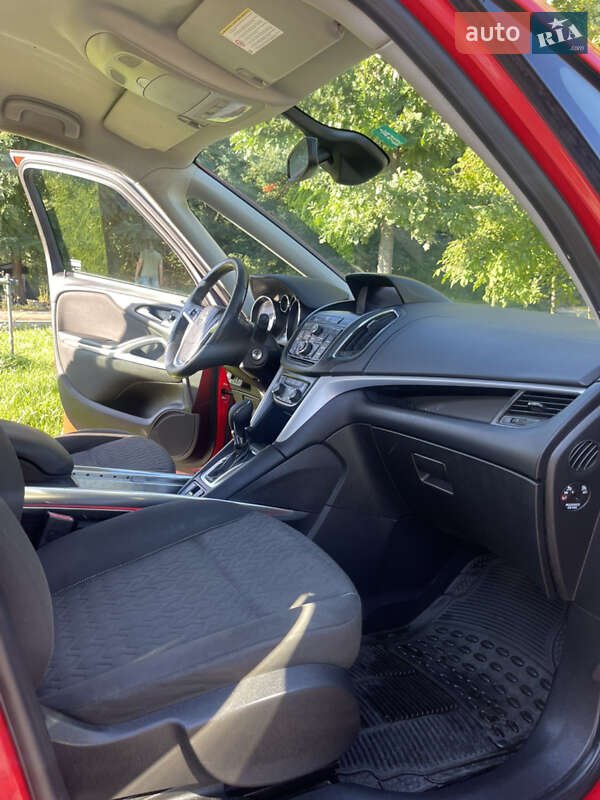 Мінівен Opel Zafira 2014 в Львові