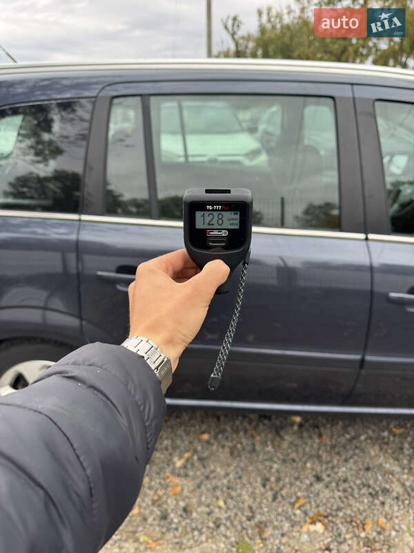 Минивэн Opel Zafira 2009 в Умани